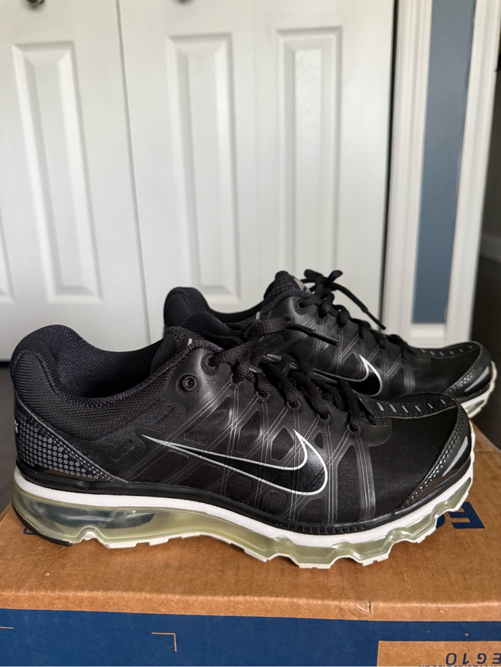 Men’s Nike Air Max Sneakers
